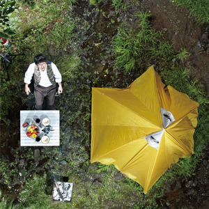 用姐姐的脚帮我射精
